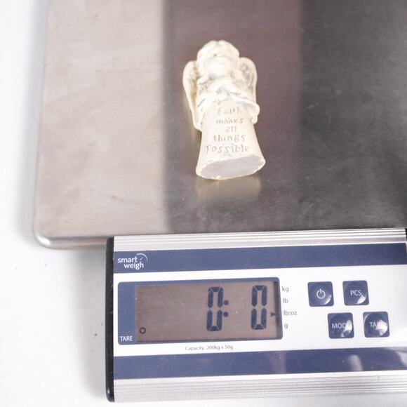 Faith Makes All Things Possible Angel Figurine Figure Statue Sculpture Art Decor - Picture 8 of 8